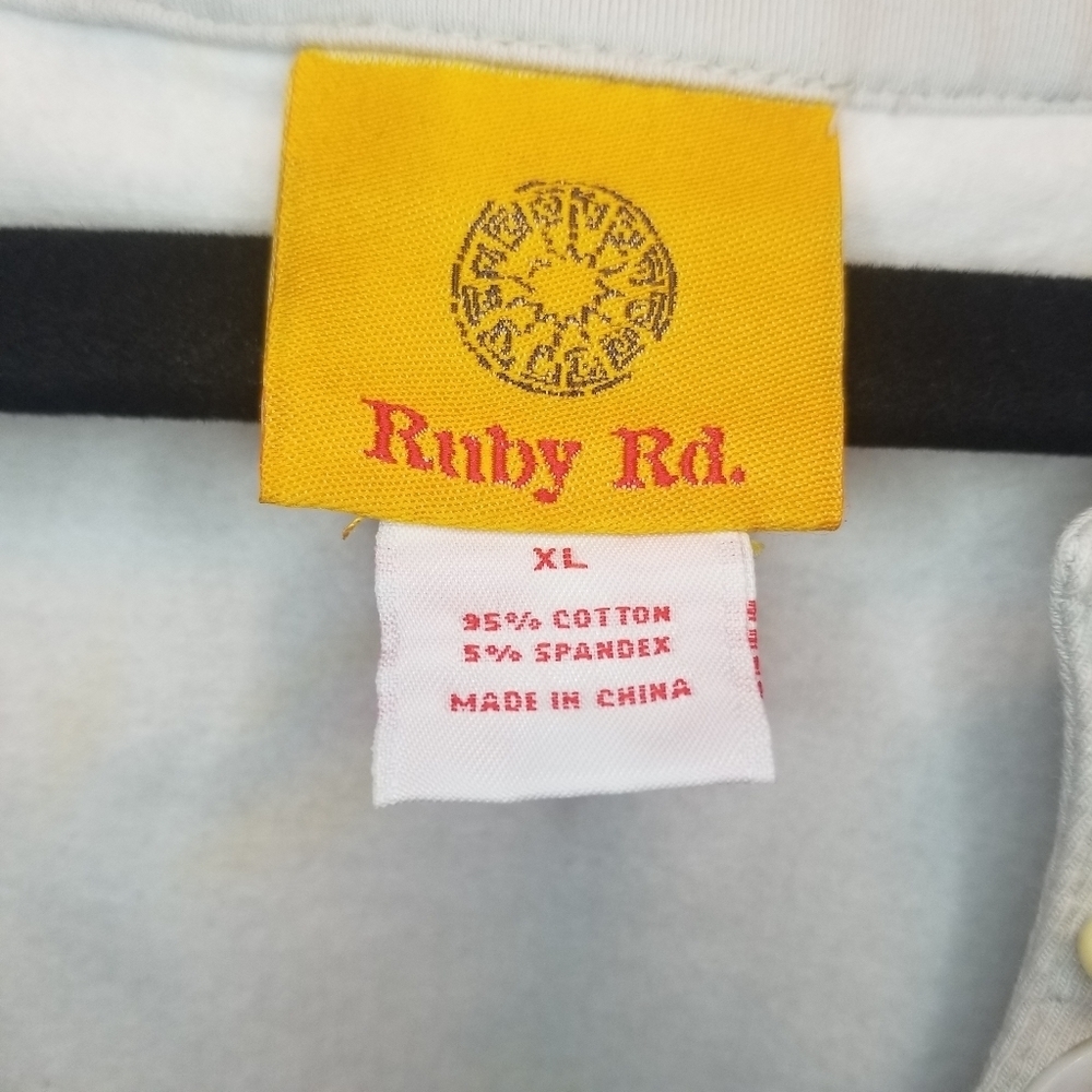 Ruby Rd Embellished Scalloped Neck Top XL 3/4 Sleeve Yellow Gray Floral Blouse - Picture 8 of 10